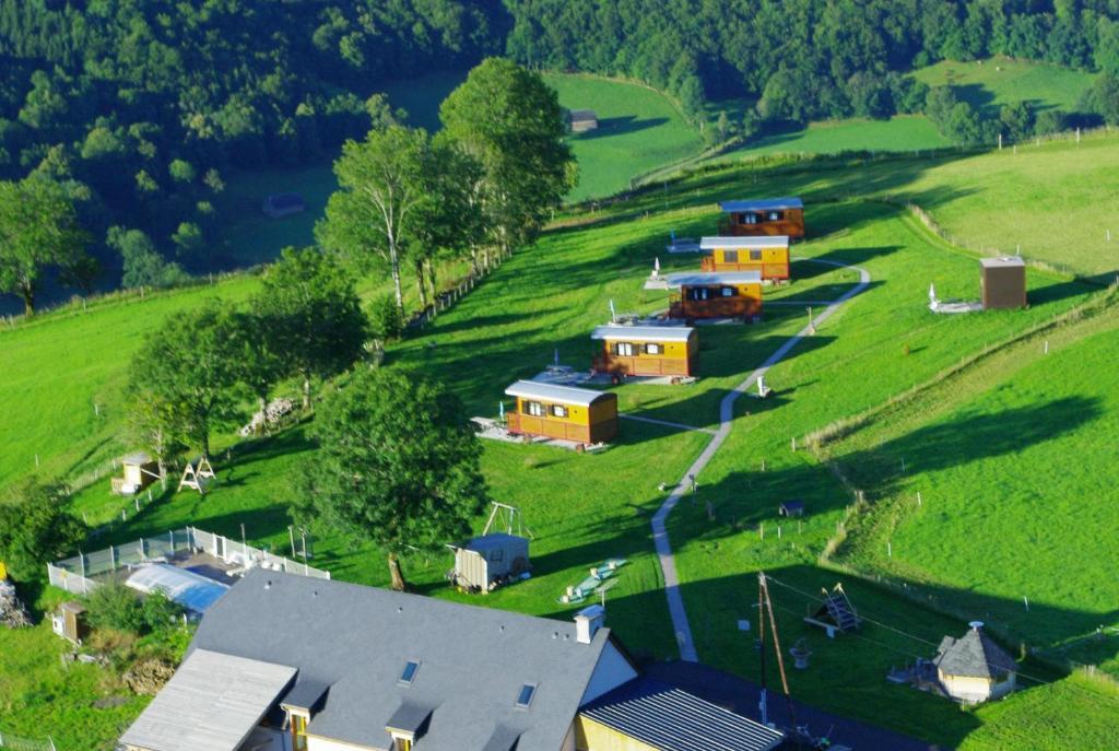 Domaine De La Chaux De Revel Pensionat Saint-Martin-Valmeroux Eksteriør billede